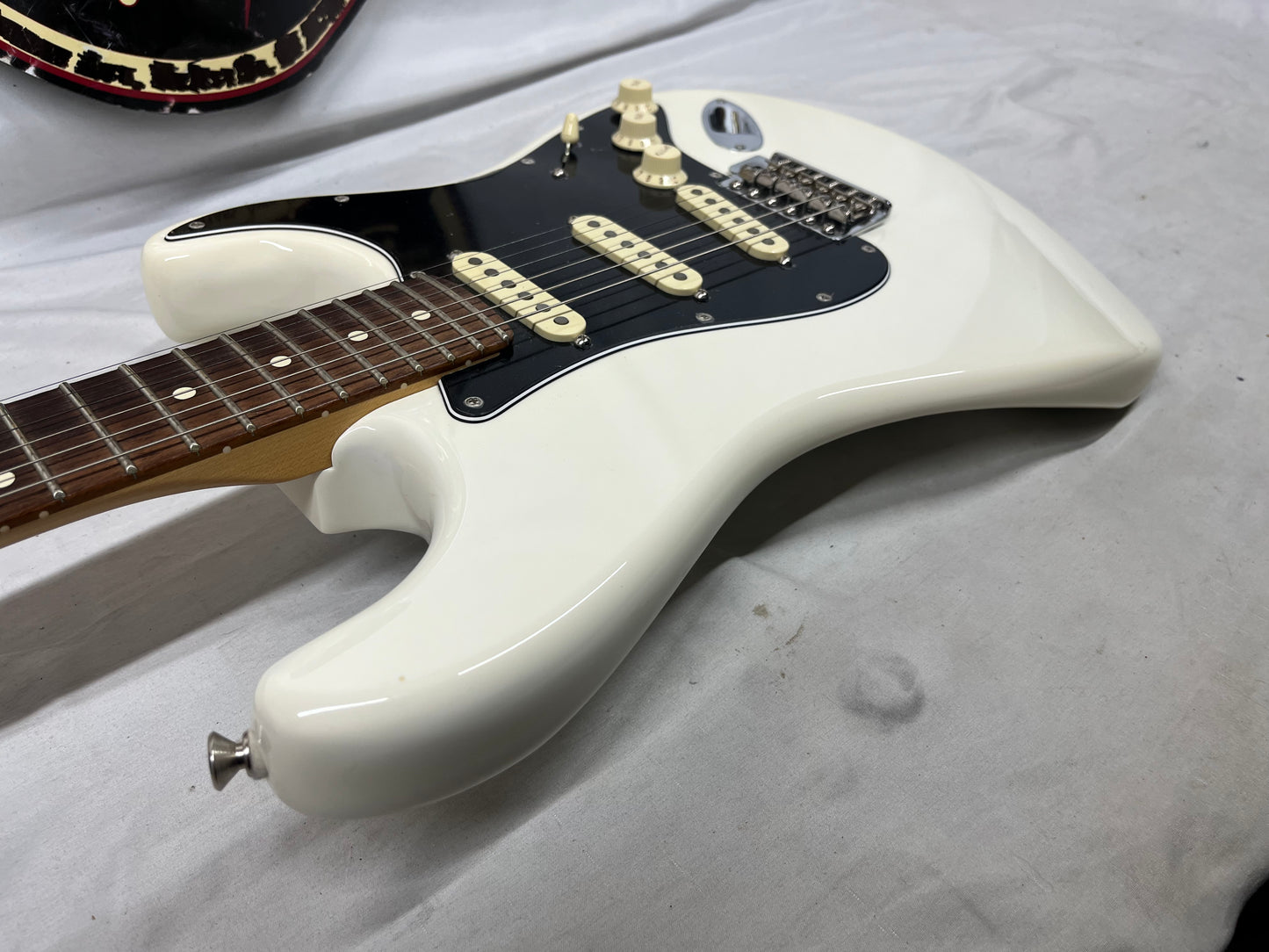 Fender American Performer Stratocaster Strat Electric Guitar - Arctic White