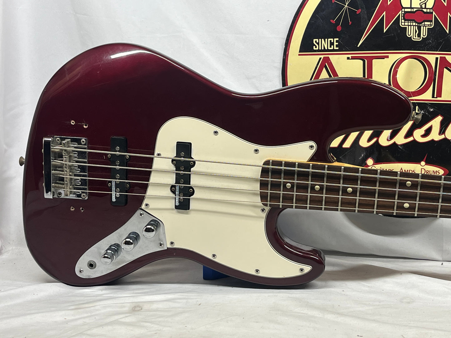 Fender Standard 4-String Electric Jazz Bass MIM - Made in Mexico - Midnight Wine