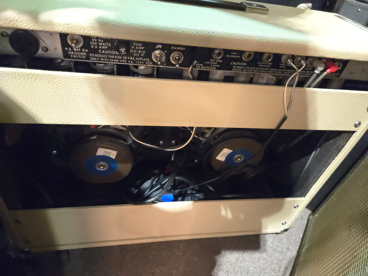 Fender Twin Reverb 2-Channel 100-Watt 2x12" Guitar Combo 1972 - 1976 - Silverface - Local Pickup Only