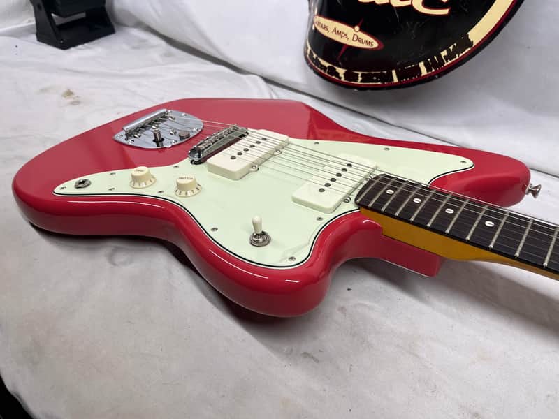 Fender American Professional Classic Jazzmaster Electric Guitar - Image 16