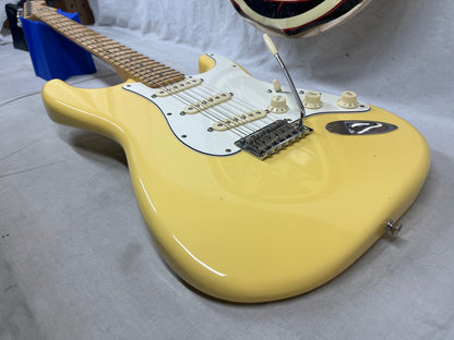 Fender Player Stratocaster Strat Electric Guitar MIM - Made in Mexico - Buttercream