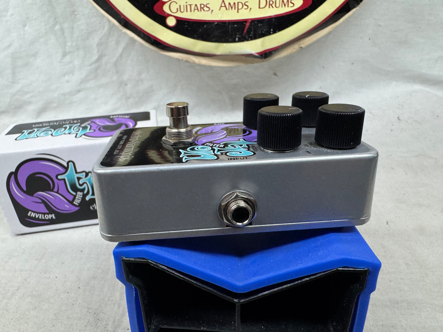 Electro-Harmonix Nano Series Q-Tron Envelope Filter Pedal with Box