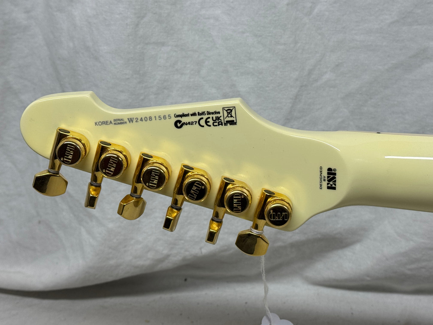 ESP LTD Deluxe Phoenix-1000 Guitar 2024 - Vintage White