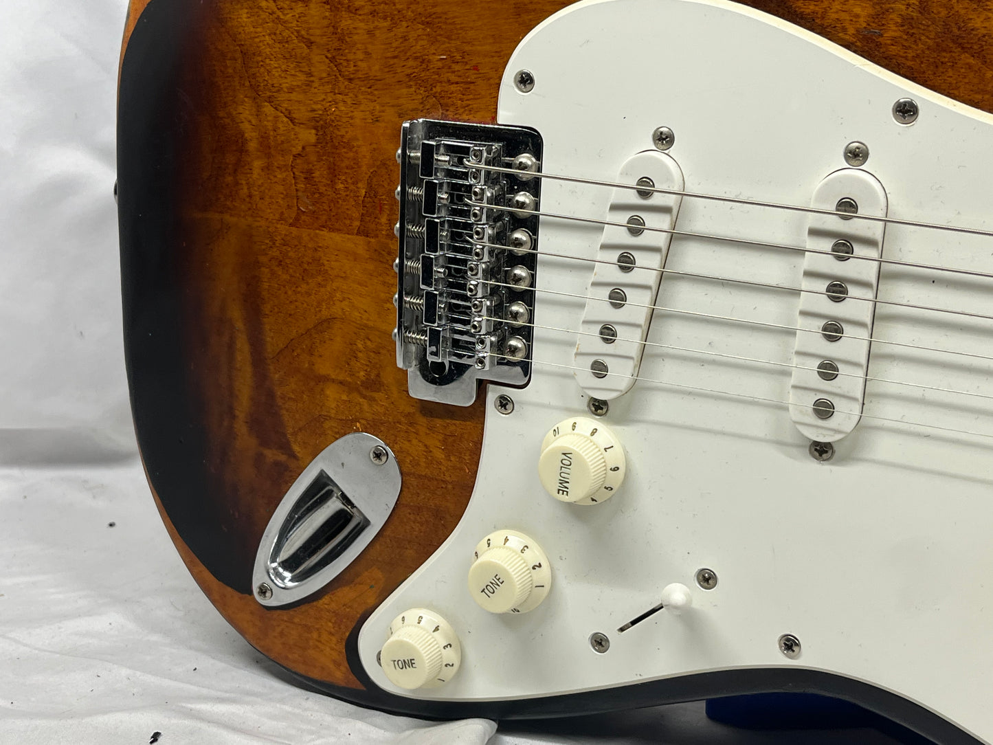 Squier by Fender II Stratocaster Strat Electric Guitar