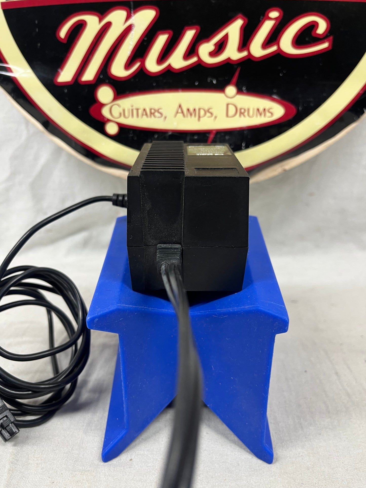 Soundcraft Adapter # 952112 Model # HB0180 Power Supply for Spirit Mixer
