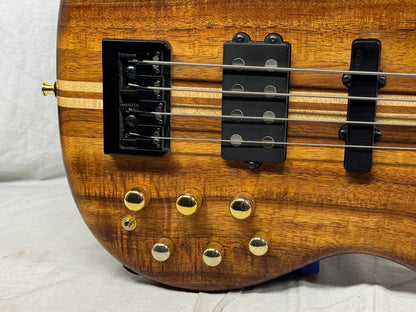 Carvin USA LB-70P lb 70 p lb70p 4-string Bass with Case