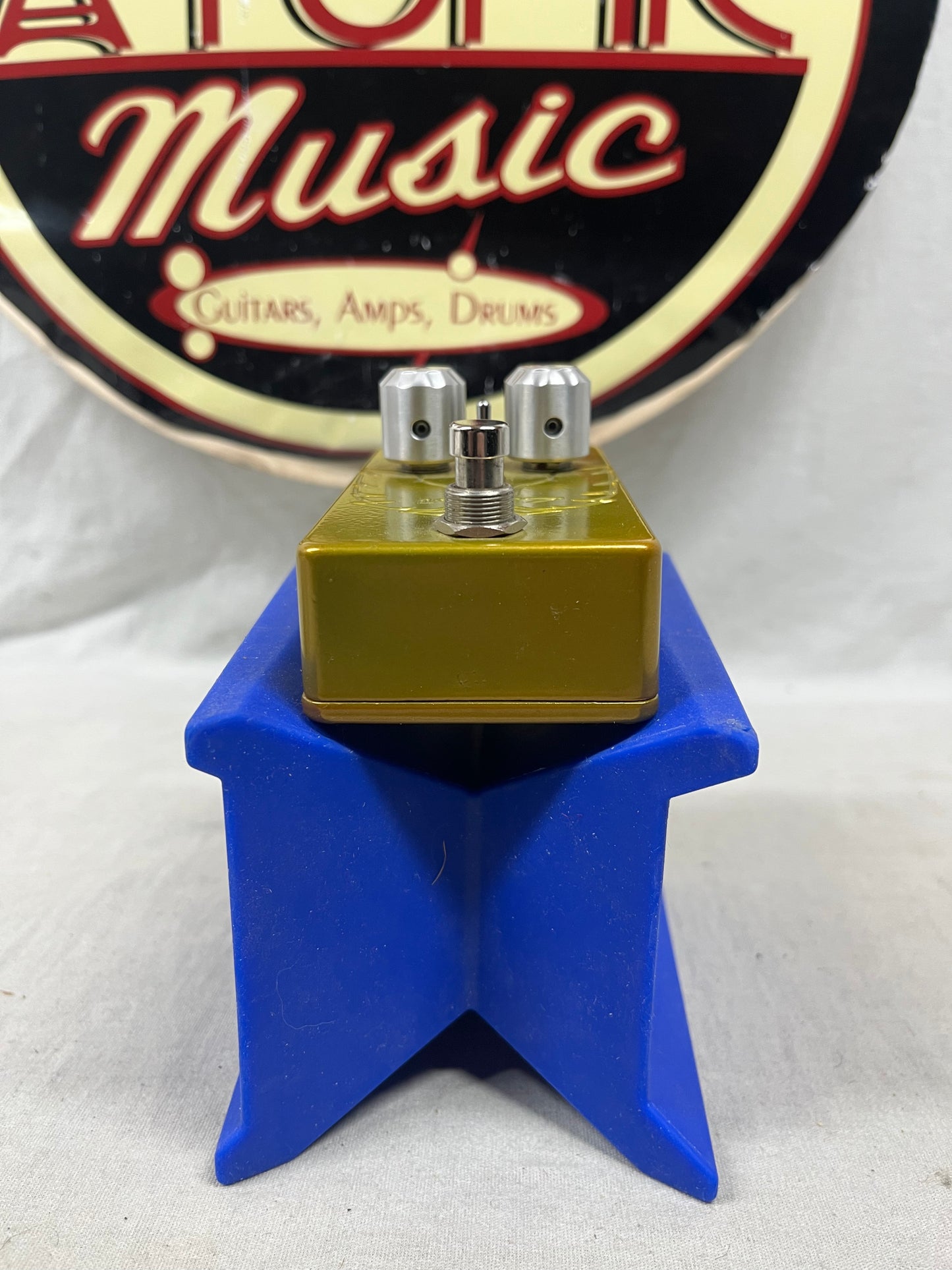 Echopark Gold Edition 1977 Transparent Overdrive Pedal with Box