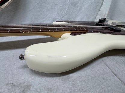 Fender American Professional Jazz Bass V 5-string J-Bass 2017