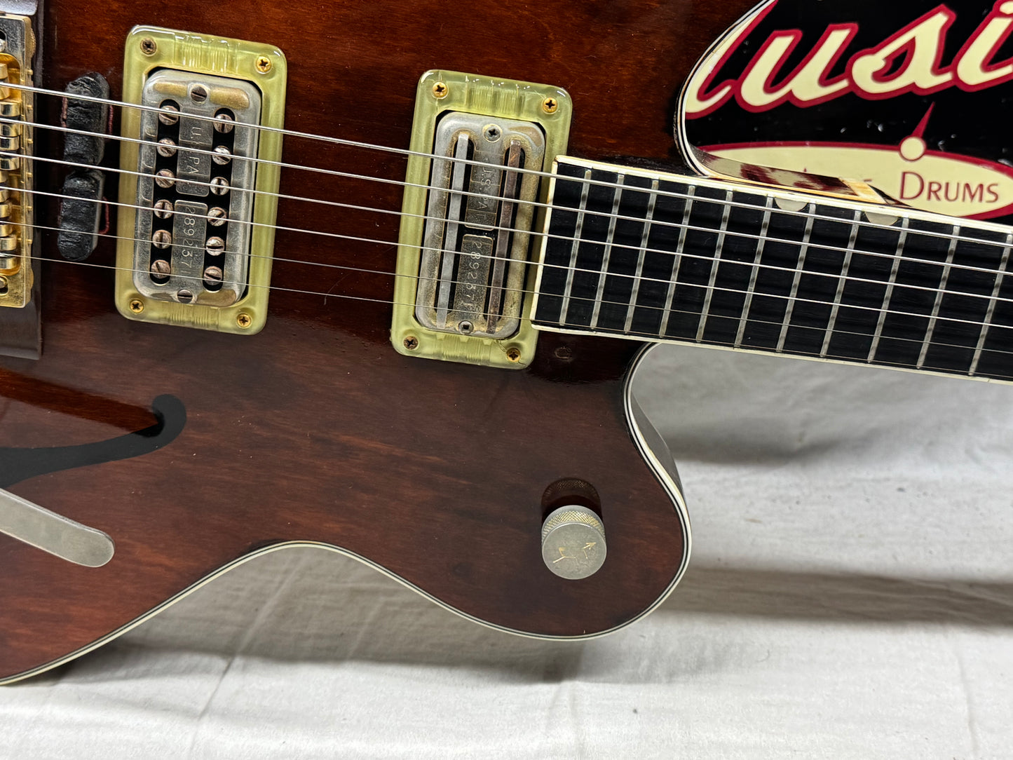 Gretsch 6122 G6122 The Chet Atkins Country Gentleman Hollowbody Guitar with Case - modified 1964