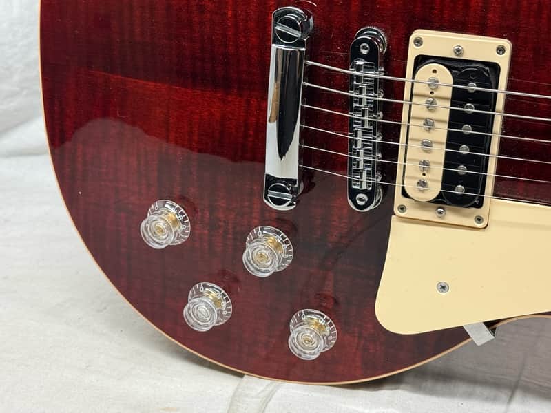Gibson Les Paul Classic Guitar with Case - Image 5