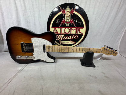 Fender American Professional Telecaster Guitar 2017 - 2-Color Sunburst / Maple neck