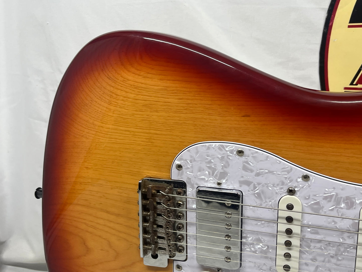 Fender GC Prop Standard Stratocaster strat HSS Electric Guitar - Sienna Sunburst