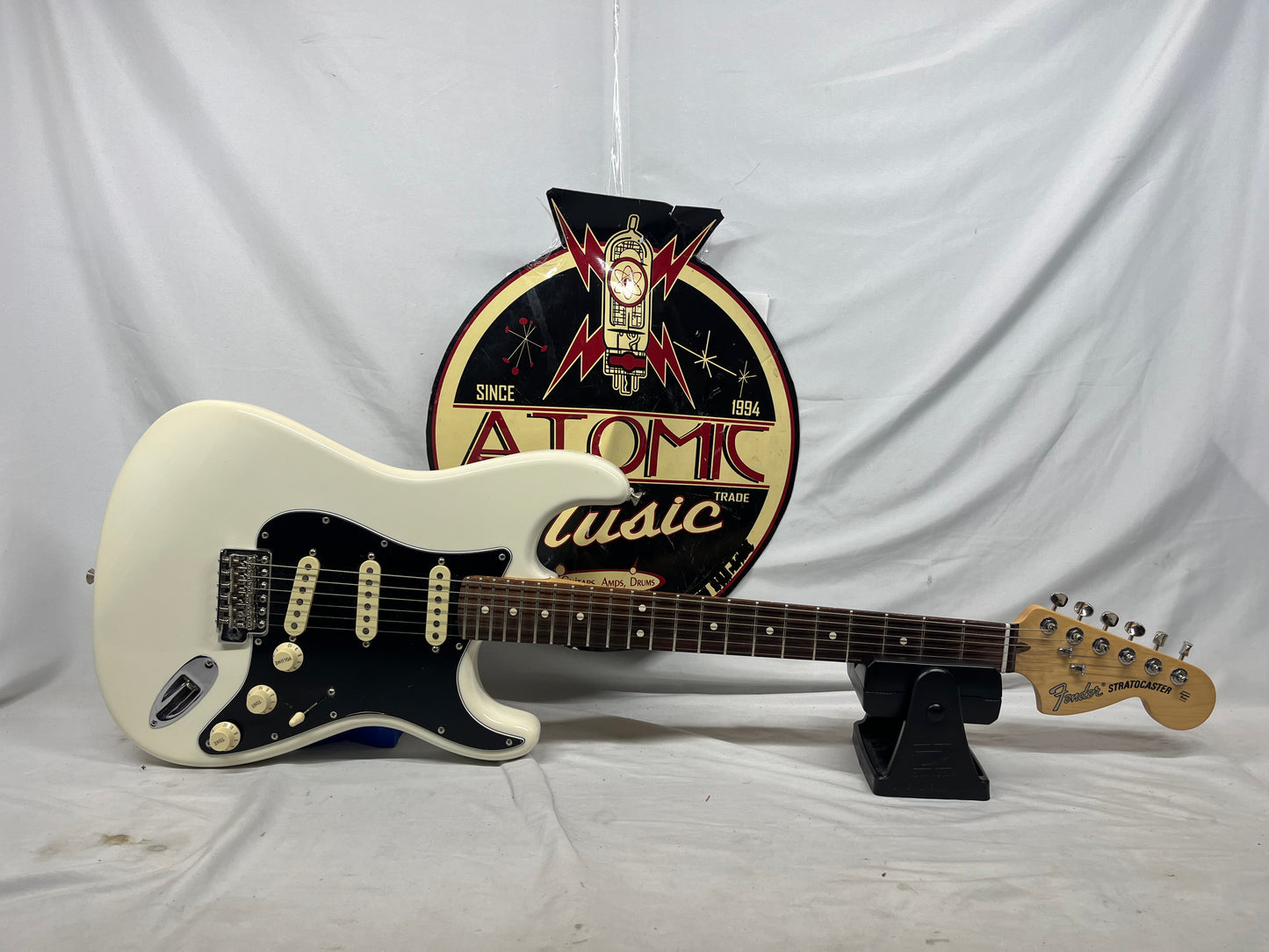 Fender American Performer Stratocaster Strat Electric Guitar - Arctic White