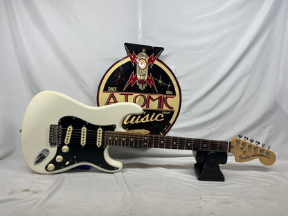 Fender American Performer Stratocaster Strat Electric Guitar - Arctic White