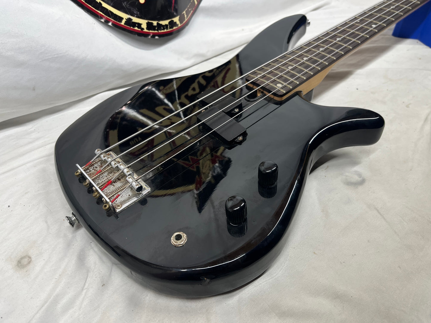 Yamaha RBX-260 4-String Doublecut Electric Bass