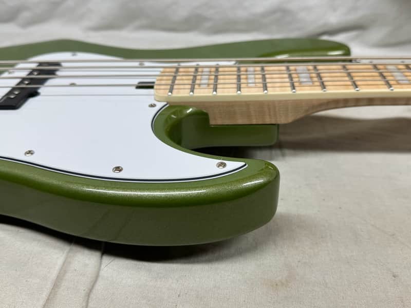 Partsbass Unknown neck on Sadowsky Body 4-string Bass - Image 14