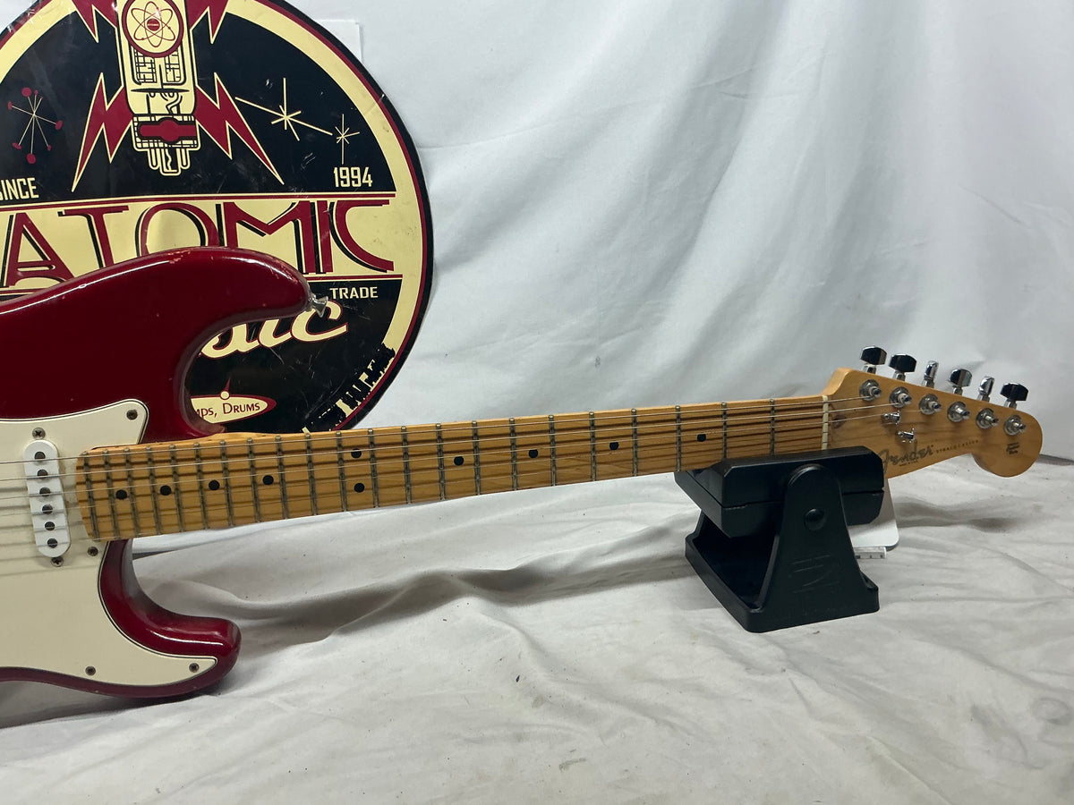 Fender Highway One Stratocaster Guitar 2002 - Crimson Red Transparent / Maple neck