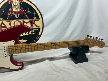 Fender Highway One Stratocaster Guitar 2002 - Crimson Red Transparent / Maple neck