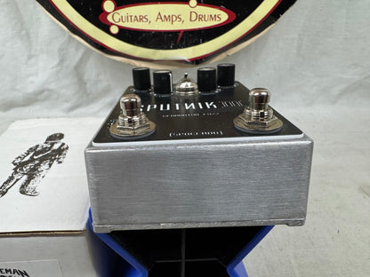 Spaceman Sputnik III 3 Germanium Fuzz Pedal with Box