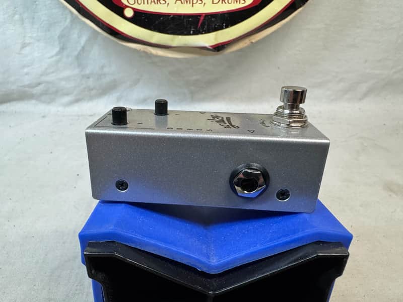 Aguilar DB925 Bass Preamp Pedal - Image 6