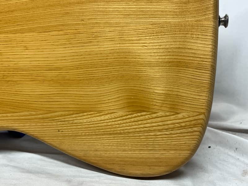 Electra Phoenix X-630 4- String Electric Bass - Image 15