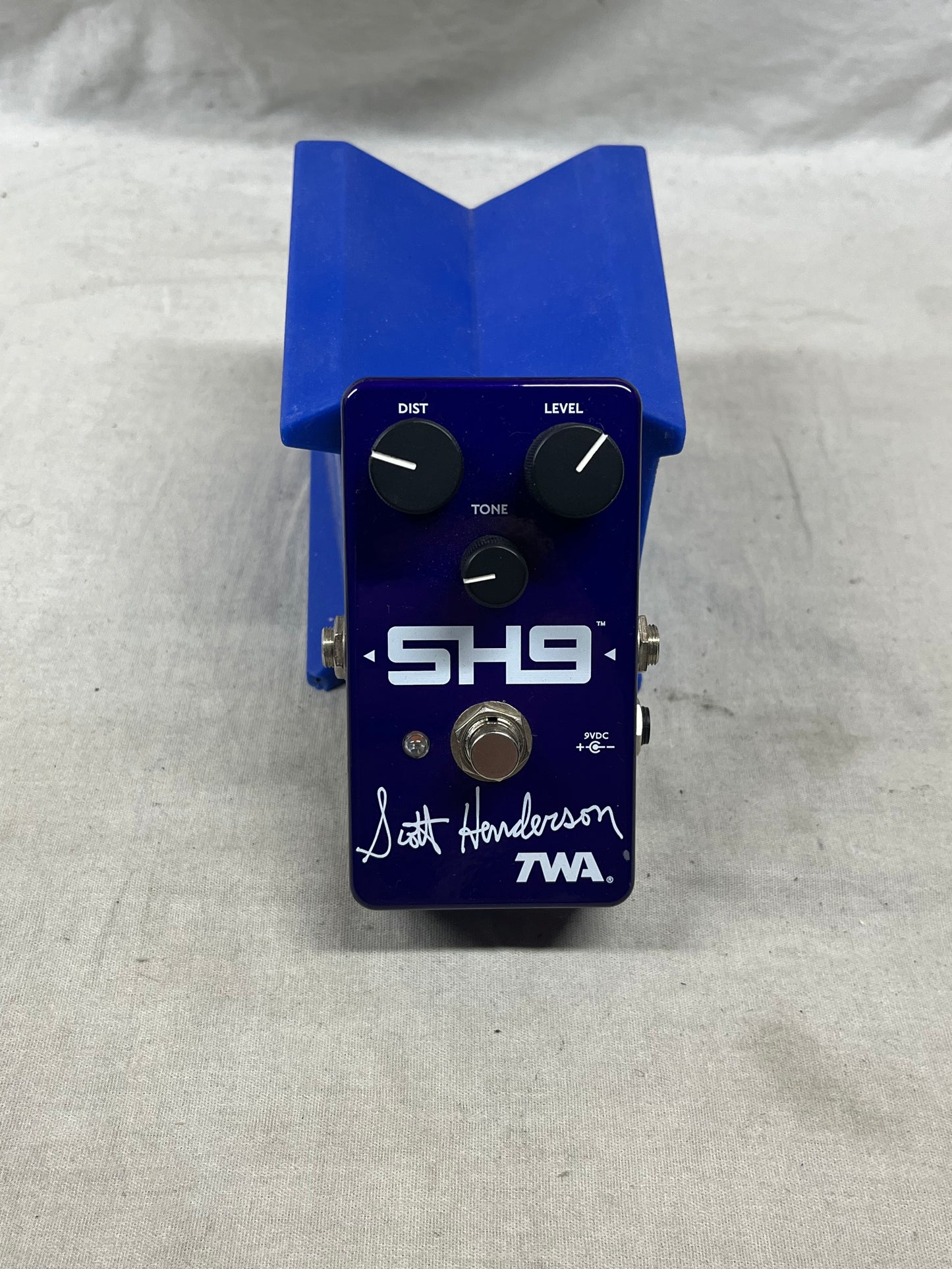 TWA Totally Wycked Audio SH9 Scott Henderson Signature Distortion Pedal with Box