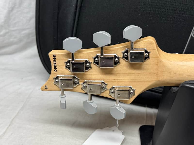 PRS Paul Reed Smith USA Silver Sky John Mayer Signature S-style Guitar with Gig Bag - Image 9