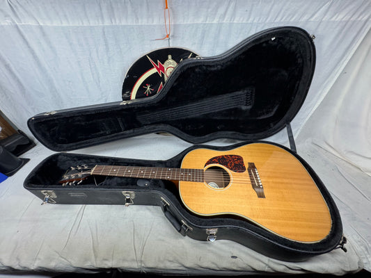 Gibson J-45 j45 Studio Jumbo Acoustic Guitar with Road Runner Case 2019