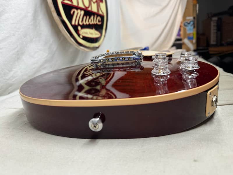Gibson Les Paul Classic Guitar with Case - Image 16