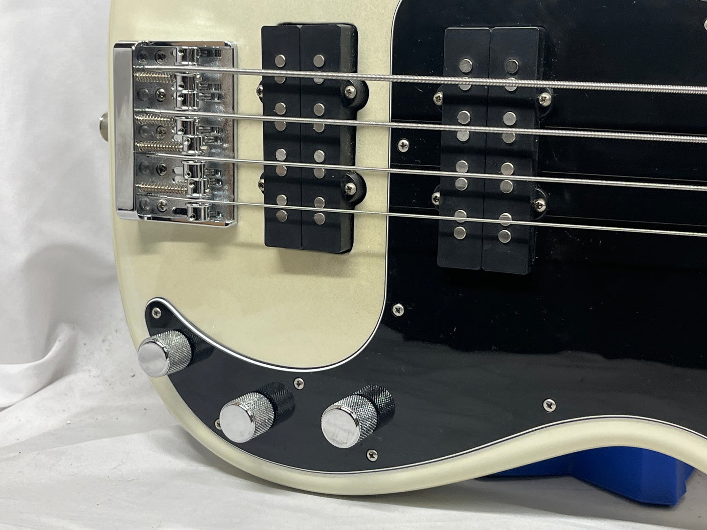Fender 4-String Electric Precision Bass MIM - Made in Mexico