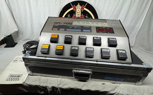 Roland GR-700 gr700 Guitar Synthesizer Module with Case 1985