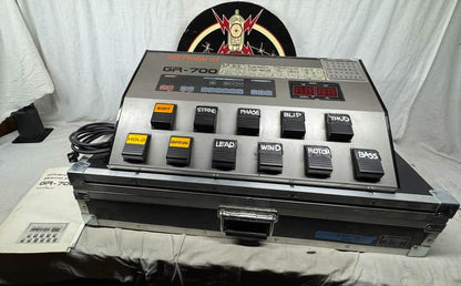 Roland GR-700 Guitar Synthesizer Module with Case