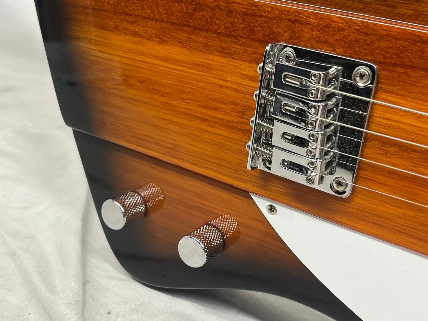Epiphone 4-String Electric Mandobird - Sunburst
