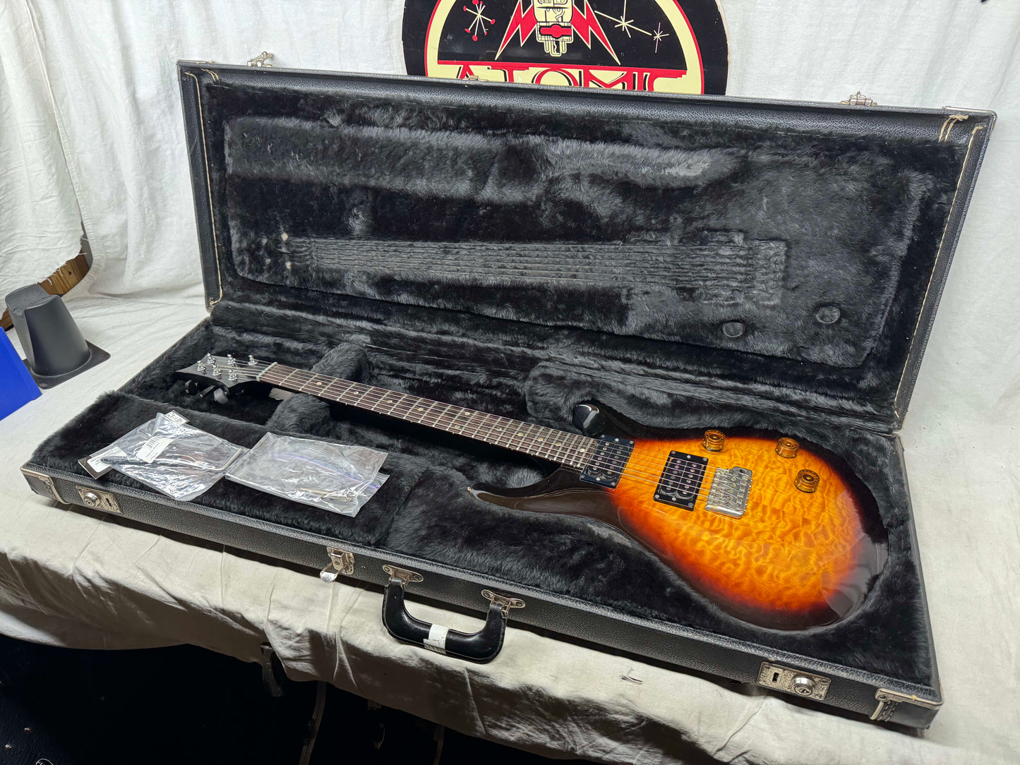 PRS Paul Reed Smith Custom 24 Guitar with Case 1988