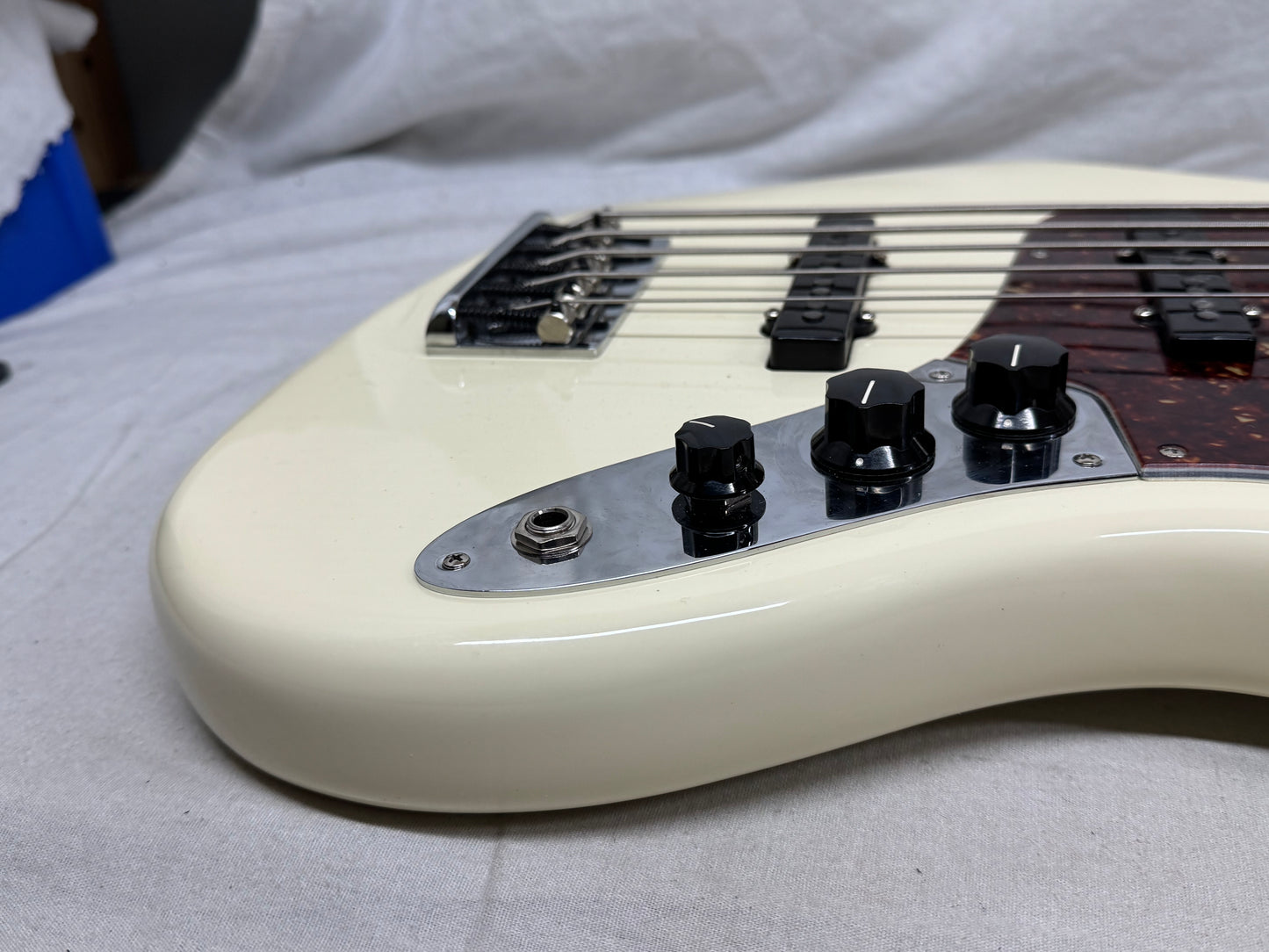 Fender American Professional Jazz Bass V 5-string J-Bass 2017