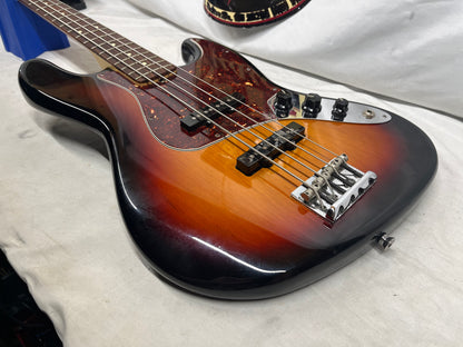 Fender American Standard 4-String Electric Jazz Bass 2011 with Hard Case - 3-Color Sunburst