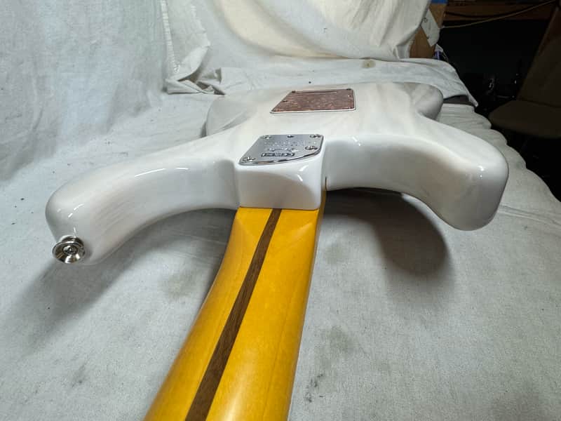 Fender American Professional II 2 Stratocaster neck on loaded FSR American Professional II 2 Thinline Semi-Hollow Body Guitar with Case - Image 24