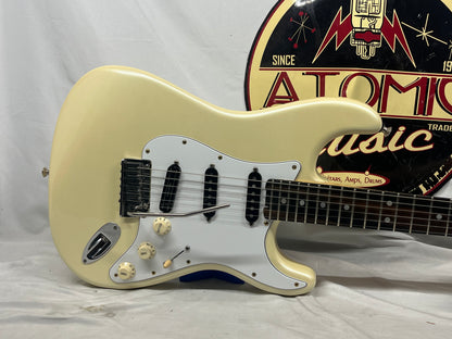 Fender American Elite Stratocaster Strat Shawbucker Electric Guitar with Hard Case