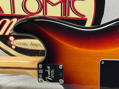 Fender American Standard Stratocaster Guitar with Case 2013 - 3-Color Sunburst / Maple neck