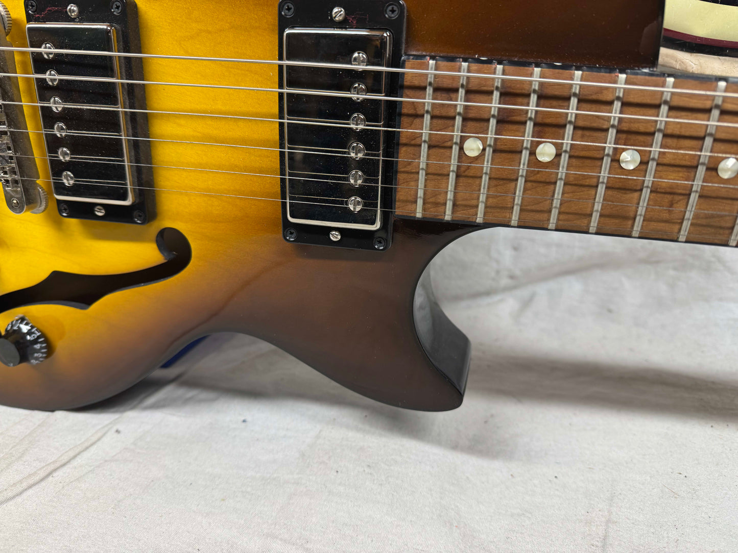 Gibson Les Paul ES Memphis Semi-Hollowbody Guitar with Case