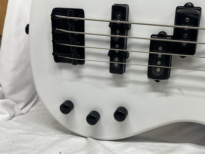 Jackson Spectra JS2 Doublecut 4-String Electric Bass