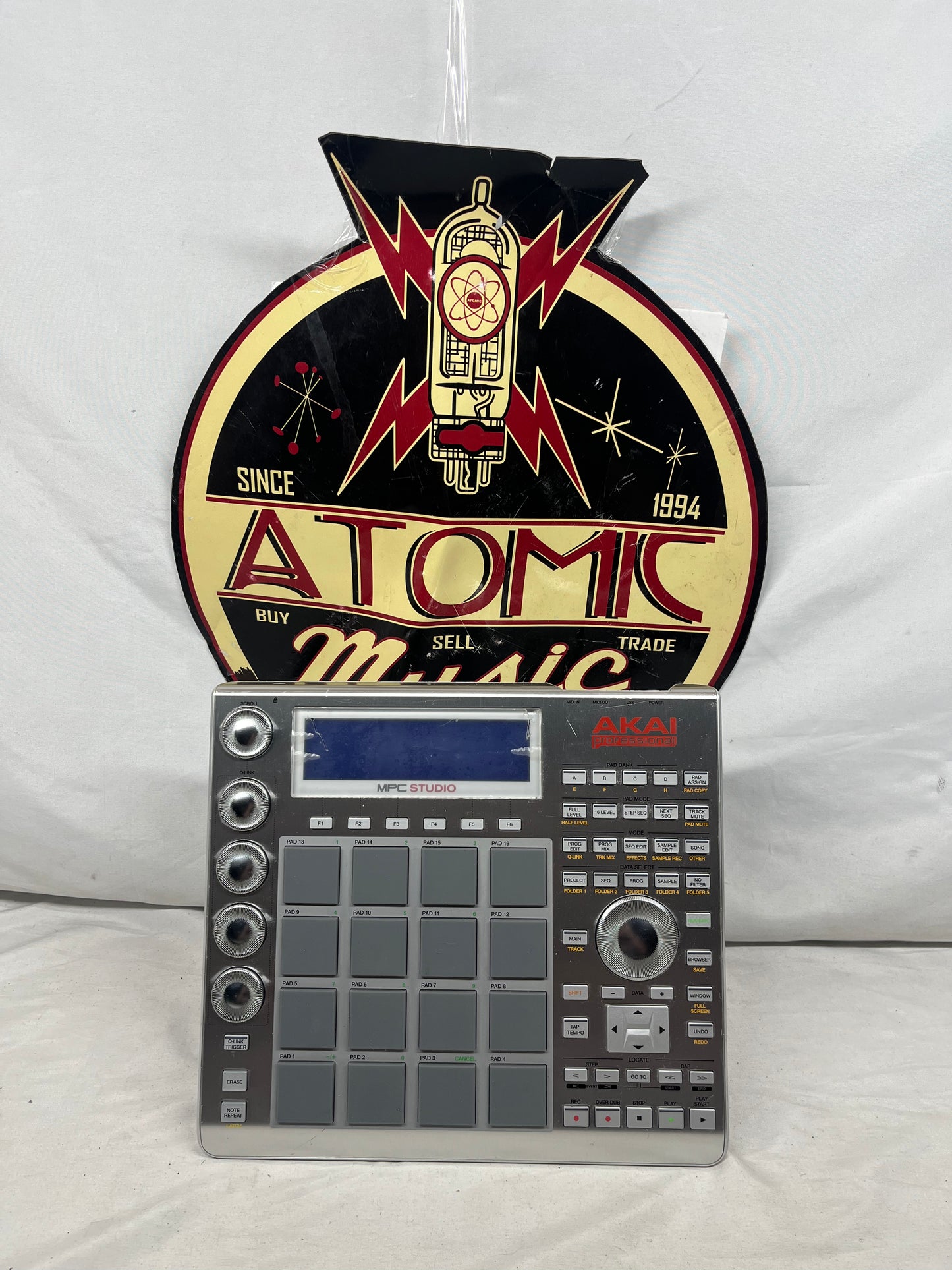 Akai MPC Studio Music Production Controller V1