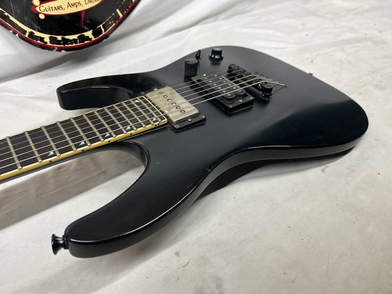Jackson MG Series SLSMG Super Lightweight Soloist Electric Guitar - Image 20