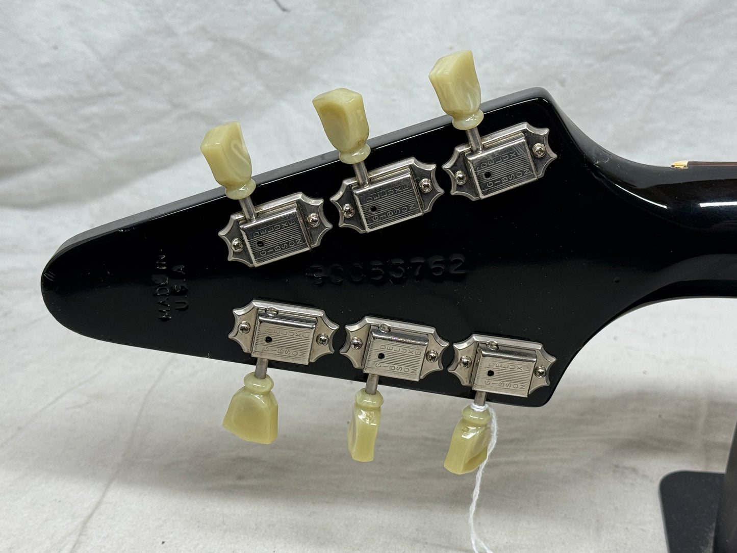 Gibson Flying V Guitar with TKL Case - mods 1993 - Ebony / Black