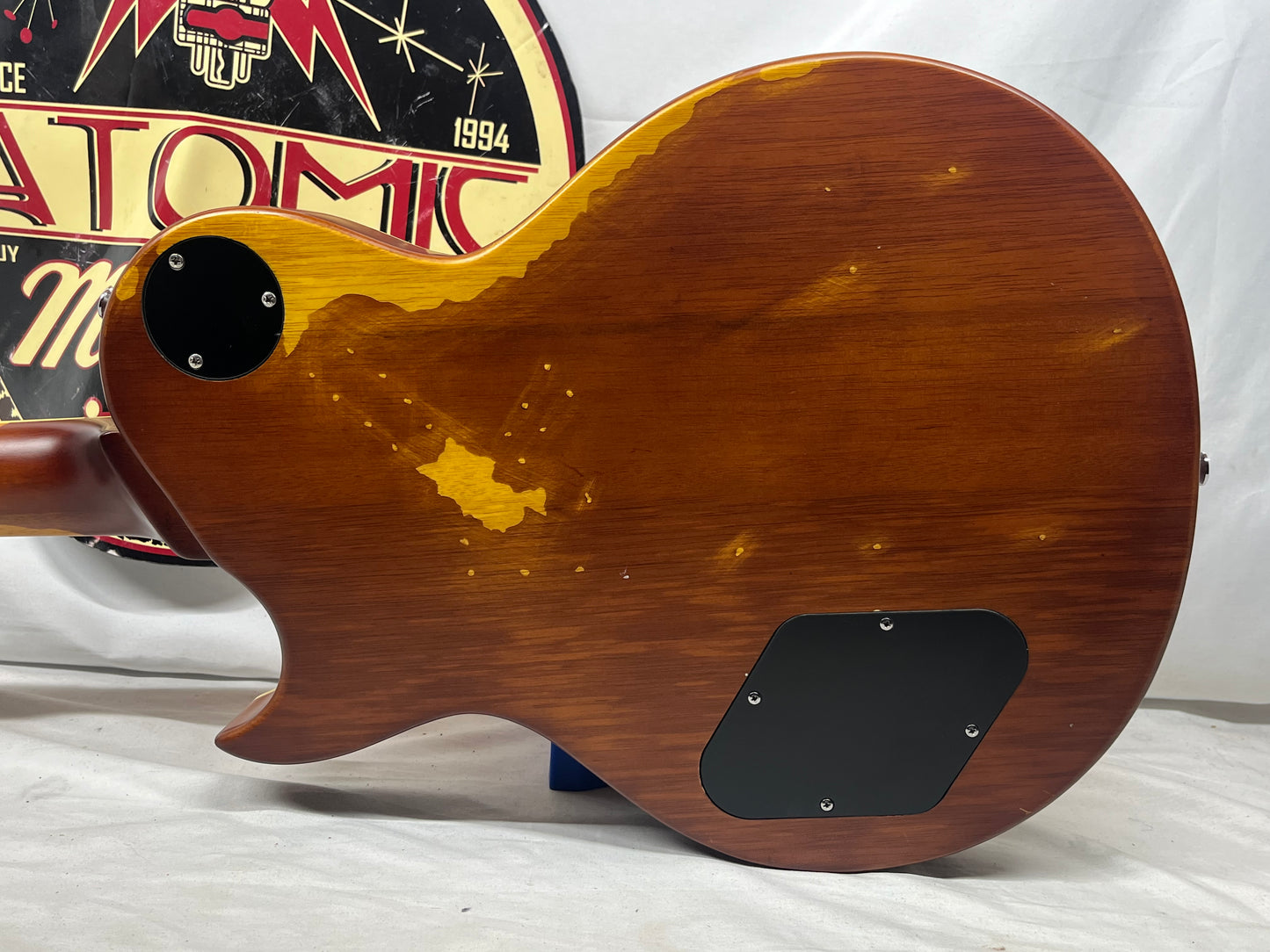 IYV ILS-300D Singlecut LP-Style Electric Guitar