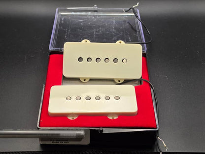 Fender Jazzmaster Factory Pickups Set (Both 6.08kOhm DCR)