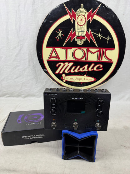 GuitarGate Labs Teleport Collaborative Looper Pedal with Box
