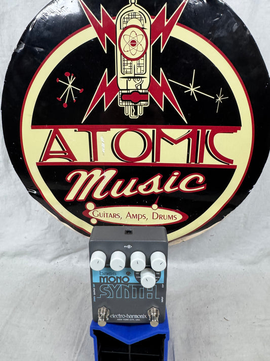 Electro-Harmonix Bass Mono Synth Guitar Synthesizer Pedal