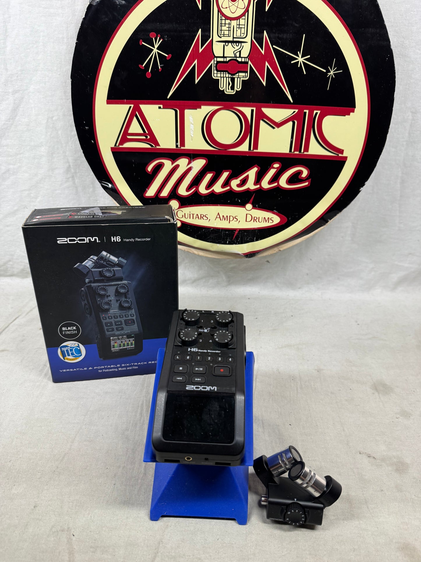 Zoom H6 Handy Recorder with Box