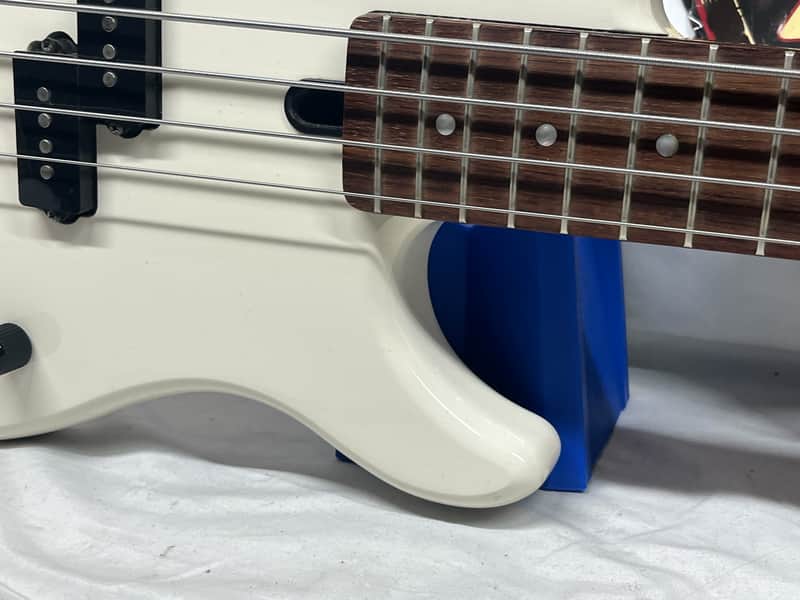 Yamaha RBX-200 4-String Doublecut Electric Bass - Image 6